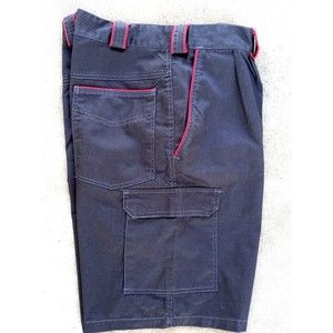 OTSCHER BERUFSKIELDUNG AUSTRIAN BLACK CARGO SHORT WITH RED TRIM SIZE US 38